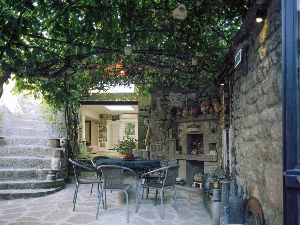 Assosyal Hotel Exterior foto